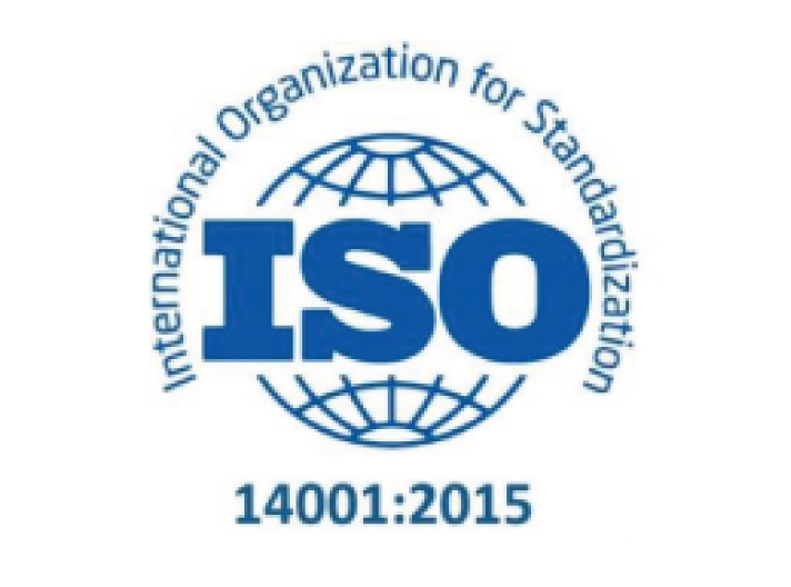 UNI EN ISO 14001. Standard internazionale per i Sistemi di Gestione Ambientale (SGA). Attesta l’impegno dell’azienda nel ridurre l’impatto ambientale delle proprie attività, promuovendo l’uso responsabile delle risorse e il rispetto della normativa ambientale.